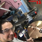 Мастерская на студии ШТАБ 13. Ремонт барабанных тарелок в Уфе